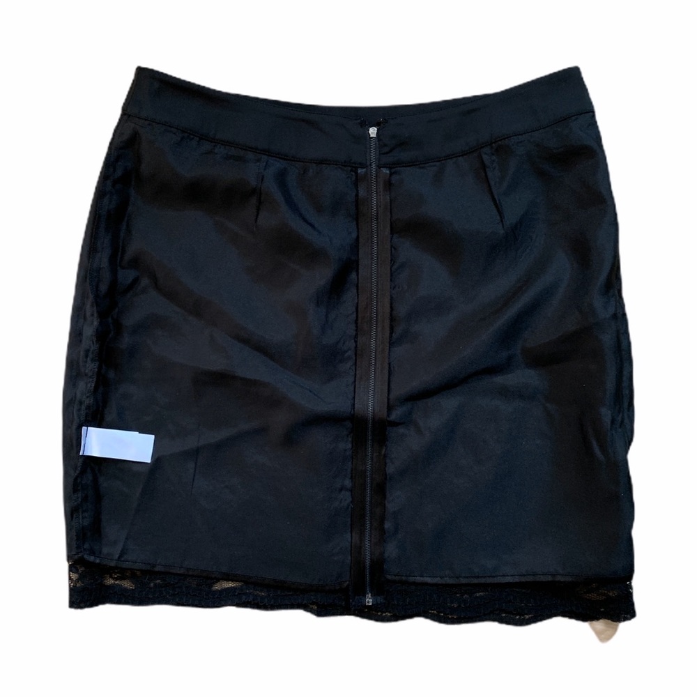 Laundry Lace & Satin Zipper Skirt - Picture 5 of 7